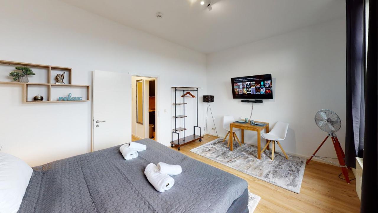 Sweethome - Zentral - Kueche & Parkplatz, Wifi Halle  Luaran gambar