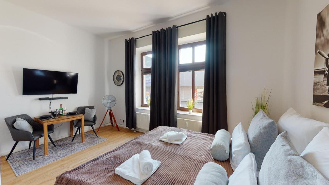 Sweethome - Zentral - Kueche & Parkplatz, Wifi Halle  Luaran gambar