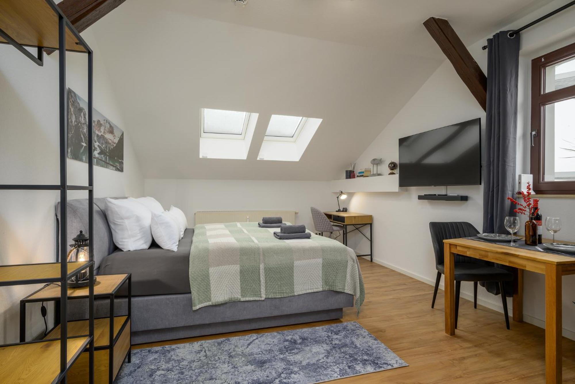 Sweethome - Zentral - Kueche & Parkplatz, Wifi Halle  Luaran gambar