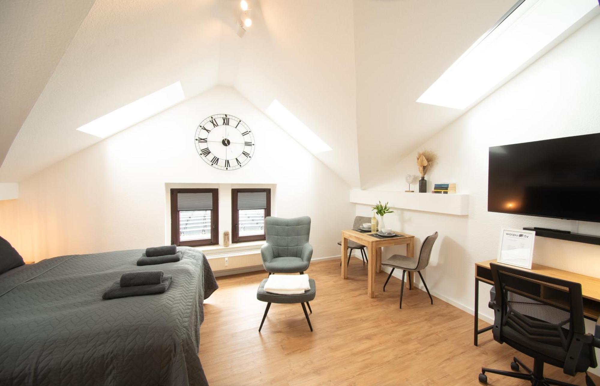 Sweethome - Zentral - Kueche & Parkplatz, Wifi Halle  Luaran gambar
