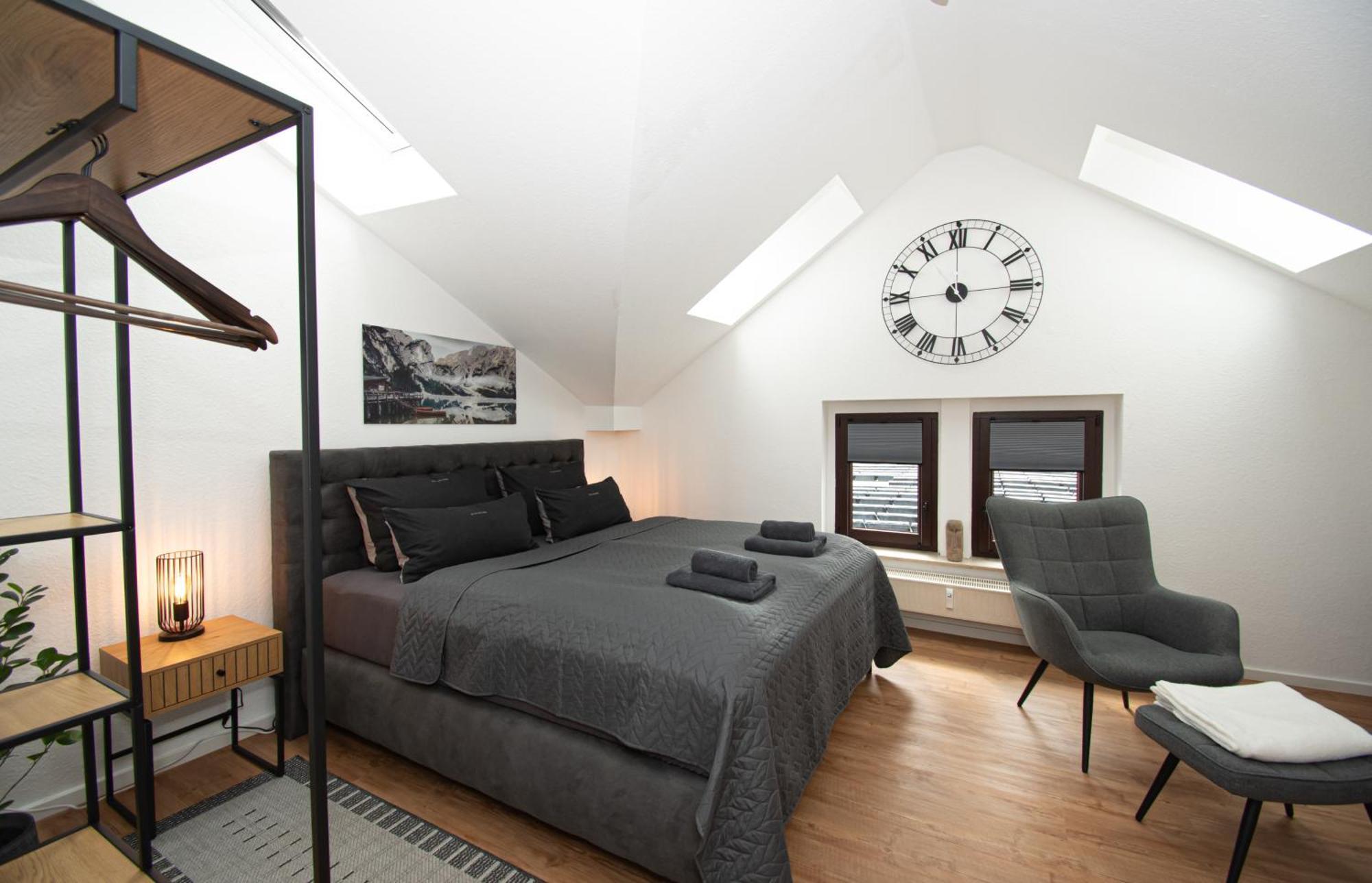 Sweethome - Zentral - Kueche & Parkplatz, Wifi Halle  Luaran gambar
