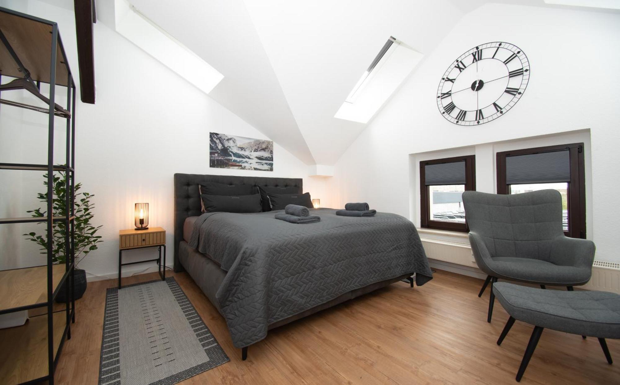 Sweethome - Zentral - Kueche & Parkplatz, Wifi Halle  Luaran gambar