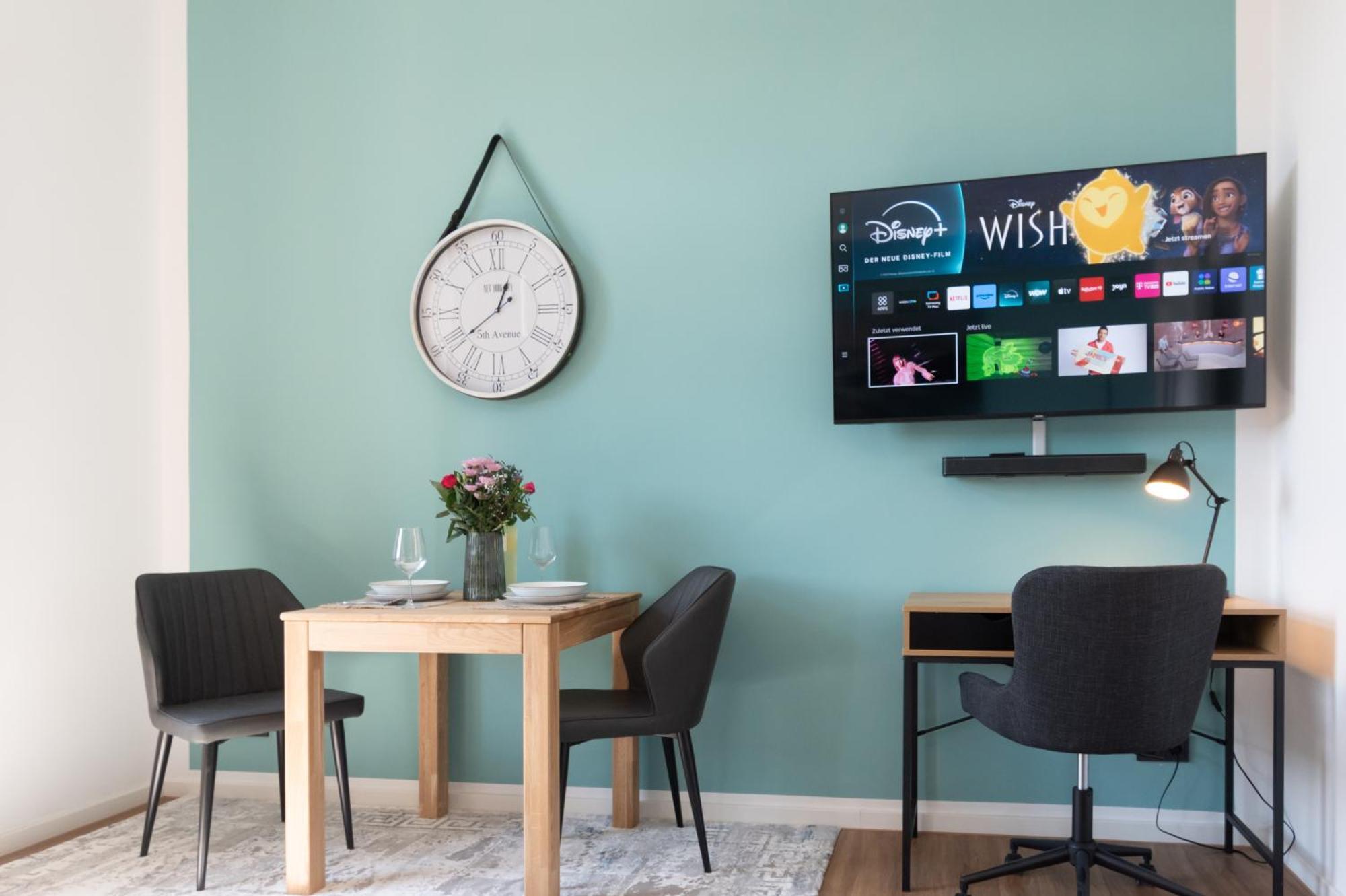 Sweethome - Zentral - Kueche & Parkplatz, Wifi Halle  Luaran gambar